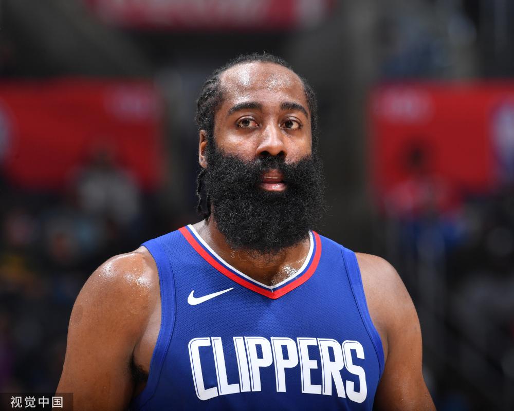 曼晚：曼城希望凯尔-沃克和格拉利什的转会在球队集结前完成.